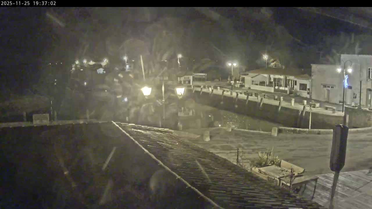 Mornac-sur-Seudre Village Live Cam - Rochefort, Charente-Maritime, Nouvelle-Aquitaine, France