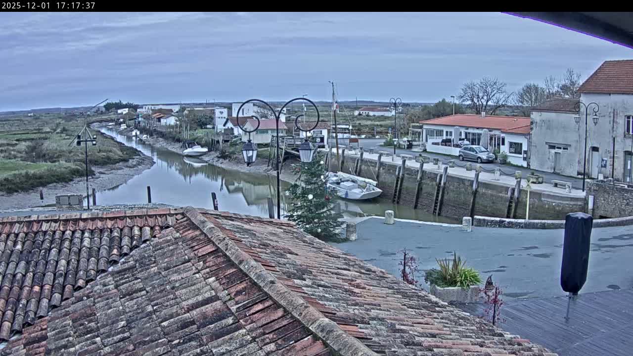 Mornac-sur-Seudre Village Live Cam - Rochefort, Charente-Maritime, Nouvelle-Aquitaine, France
