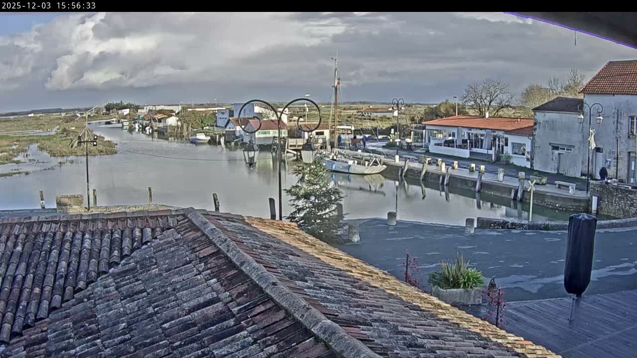 Mornac-sur-Seudre Village Live Cam - Rochefort, Charente-Maritime, Nouvelle-Aquitaine, France