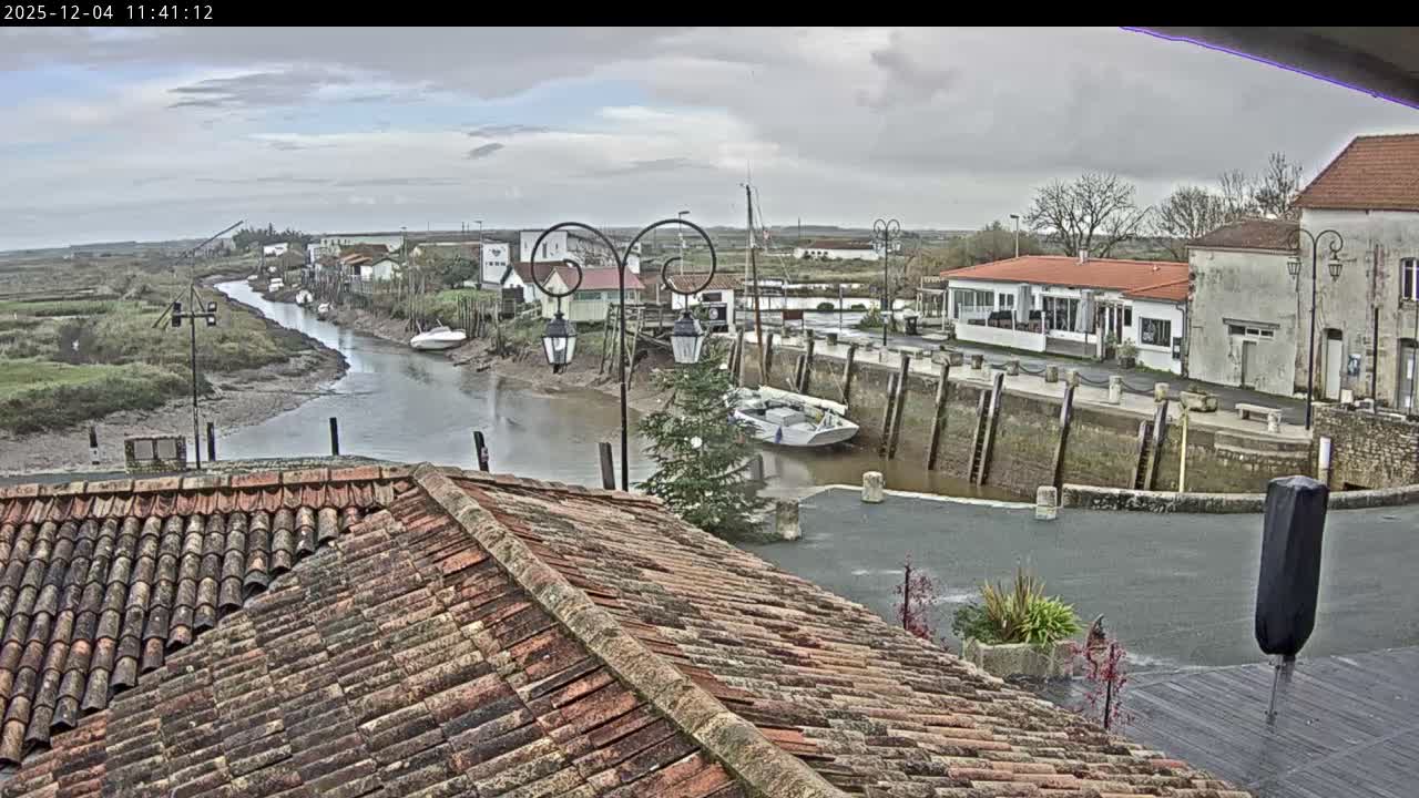 Mornac-sur-Seudre Village Live Cam - Rochefort, Charente-Maritime, Nouvelle-Aquitaine, France