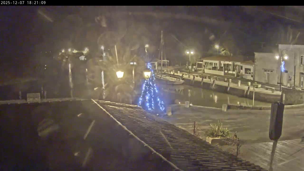 Mornac-sur-Seudre Village Live Cam - Rochefort, Charente-Maritime, Nouvelle-Aquitaine, France