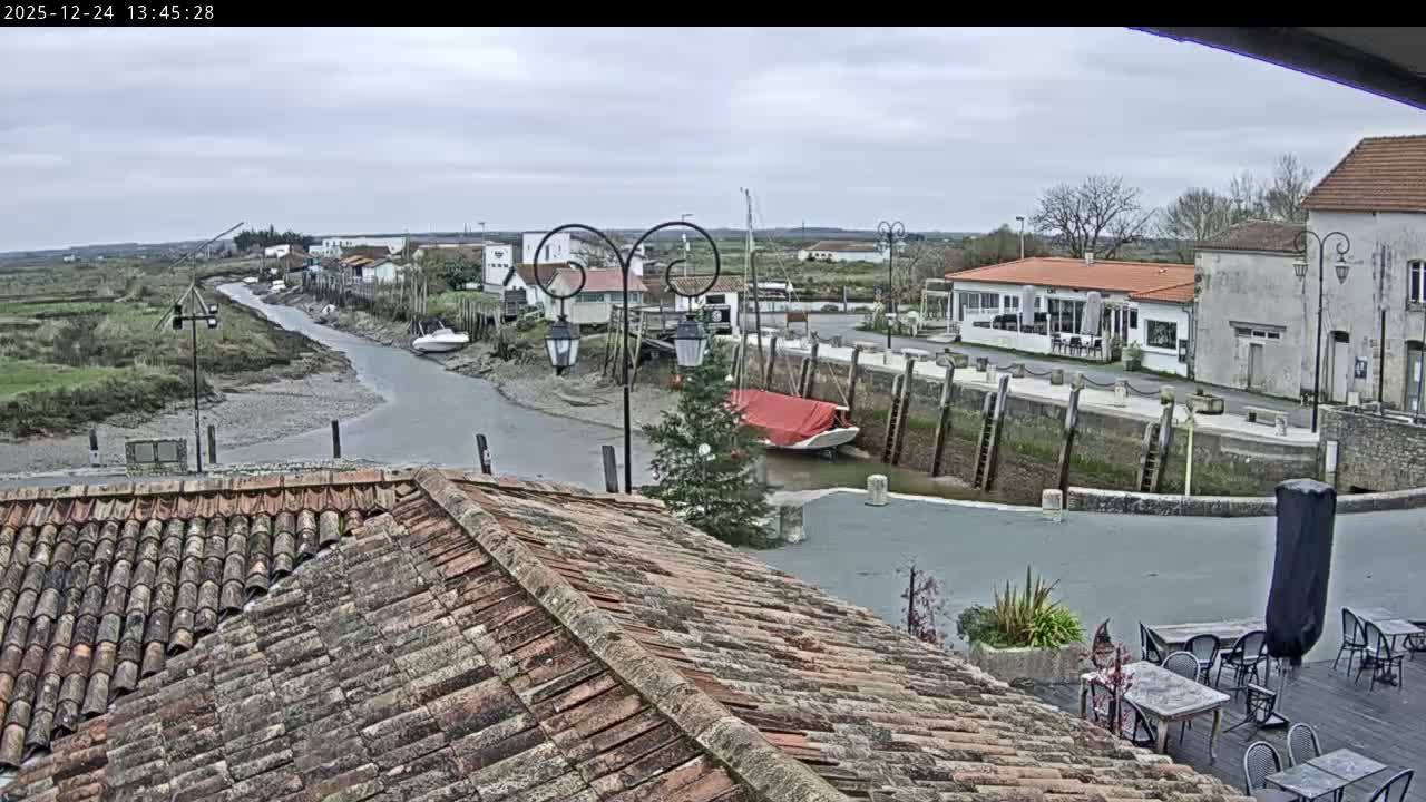 Mornac-sur-Seudre Village Live Cam - Rochefort, Charente-Maritime, Nouvelle-Aquitaine, France
