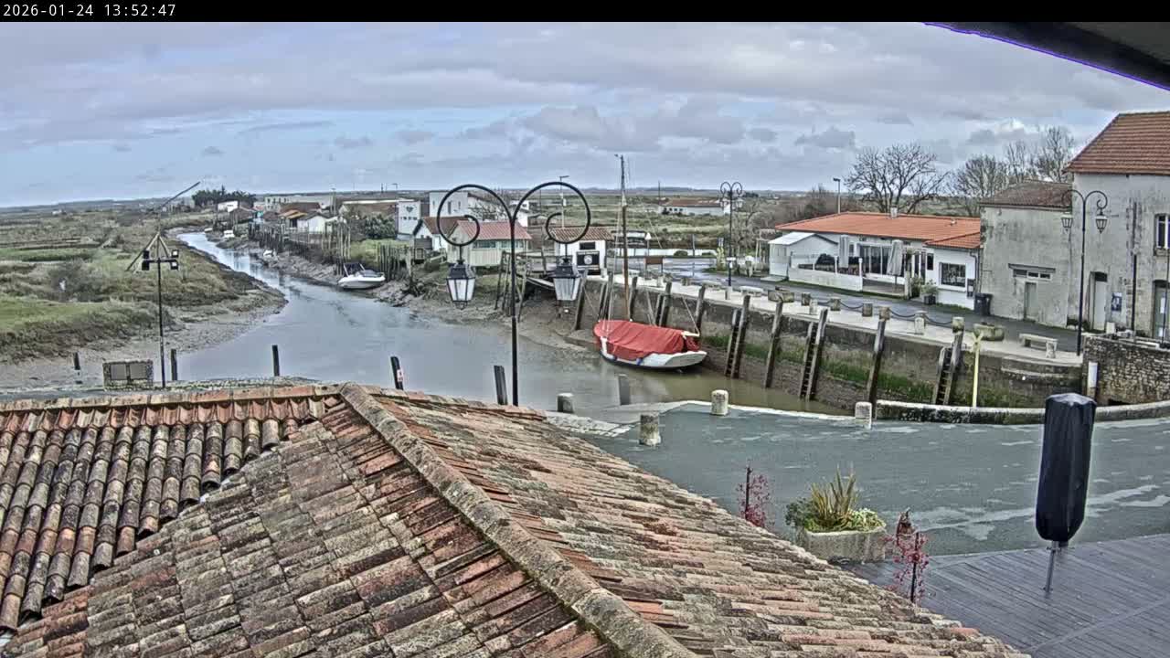 Mornac-sur-Seudre Village Live Cam - Rochefort, Charente-Maritime, Nouvelle-Aquitaine, France
