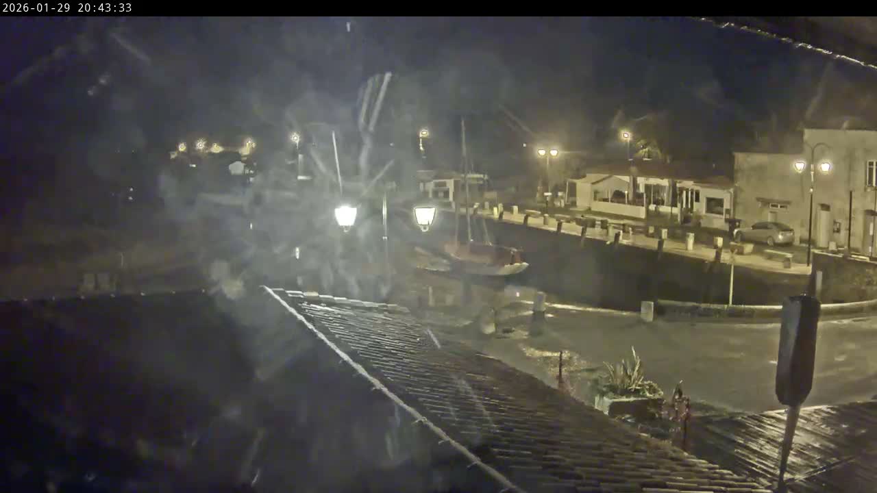 Mornac-sur-Seudre Village Live Cam - Rochefort, Charente-Maritime, Nouvelle-Aquitaine, France