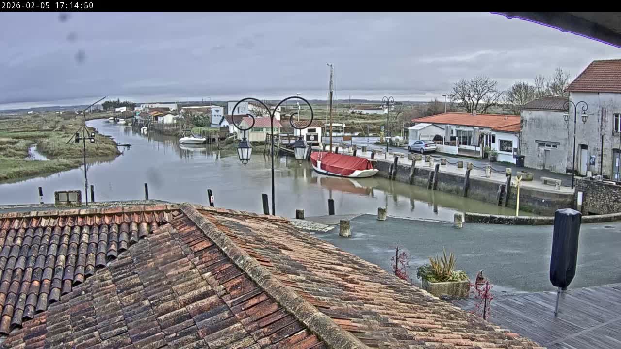 Mornac-sur-Seudre Village Live Cam - Rochefort, Charente-Maritime, Nouvelle-Aquitaine, France