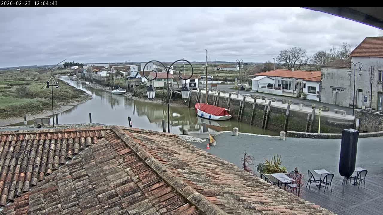 Mornac-sur-Seudre Village Live Cam - Rochefort, Charente-Maritime, Nouvelle-Aquitaine, France