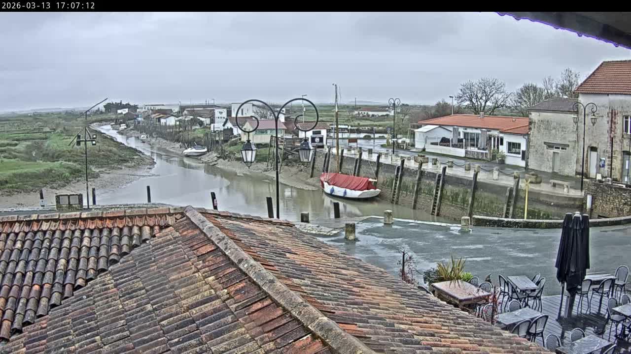 Mornac-sur-Seudre Village Live Cam - Rochefort, Charente-Maritime, Nouvelle-Aquitaine, France