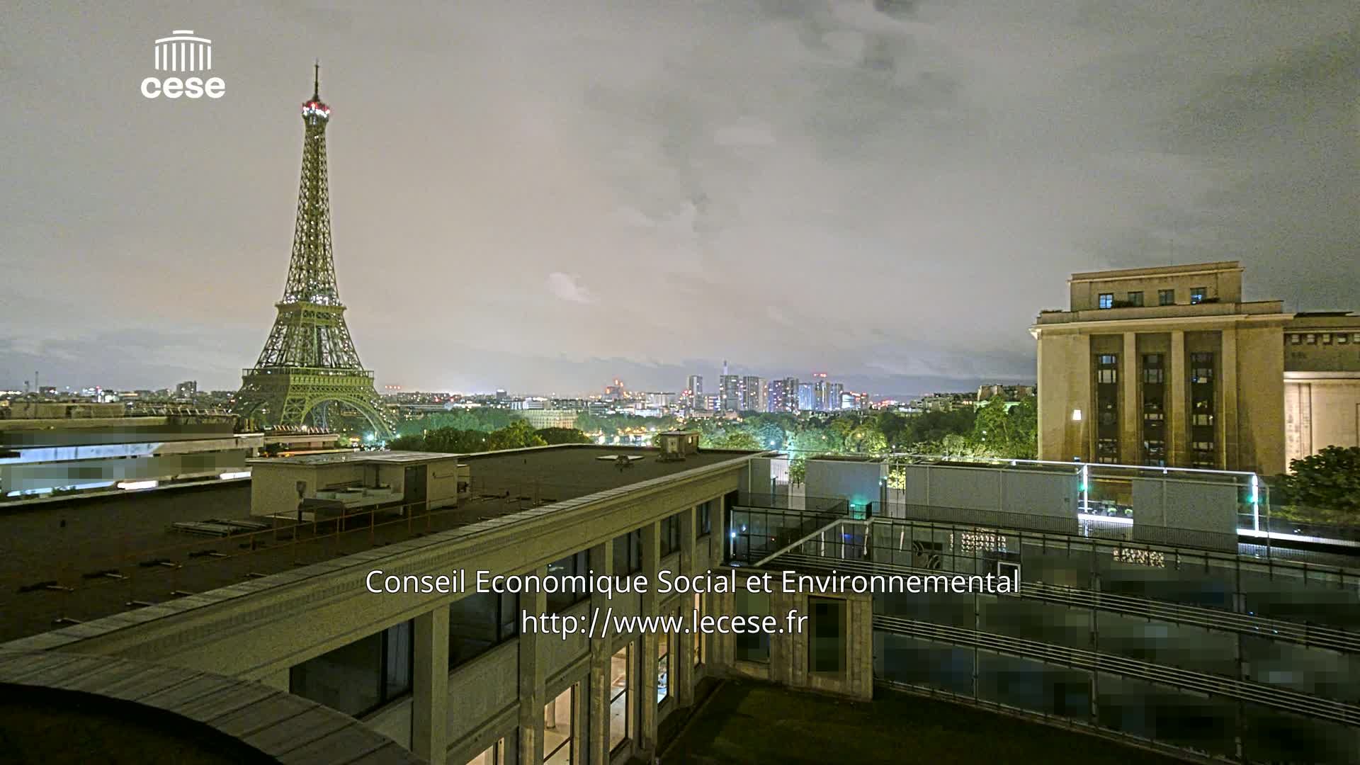 Paris, Eiffel Tower View from Palace of Jena (Palais d'Iena) Live Cam -  Paris, Métropole du Grand Paris,  Île-de-France, France