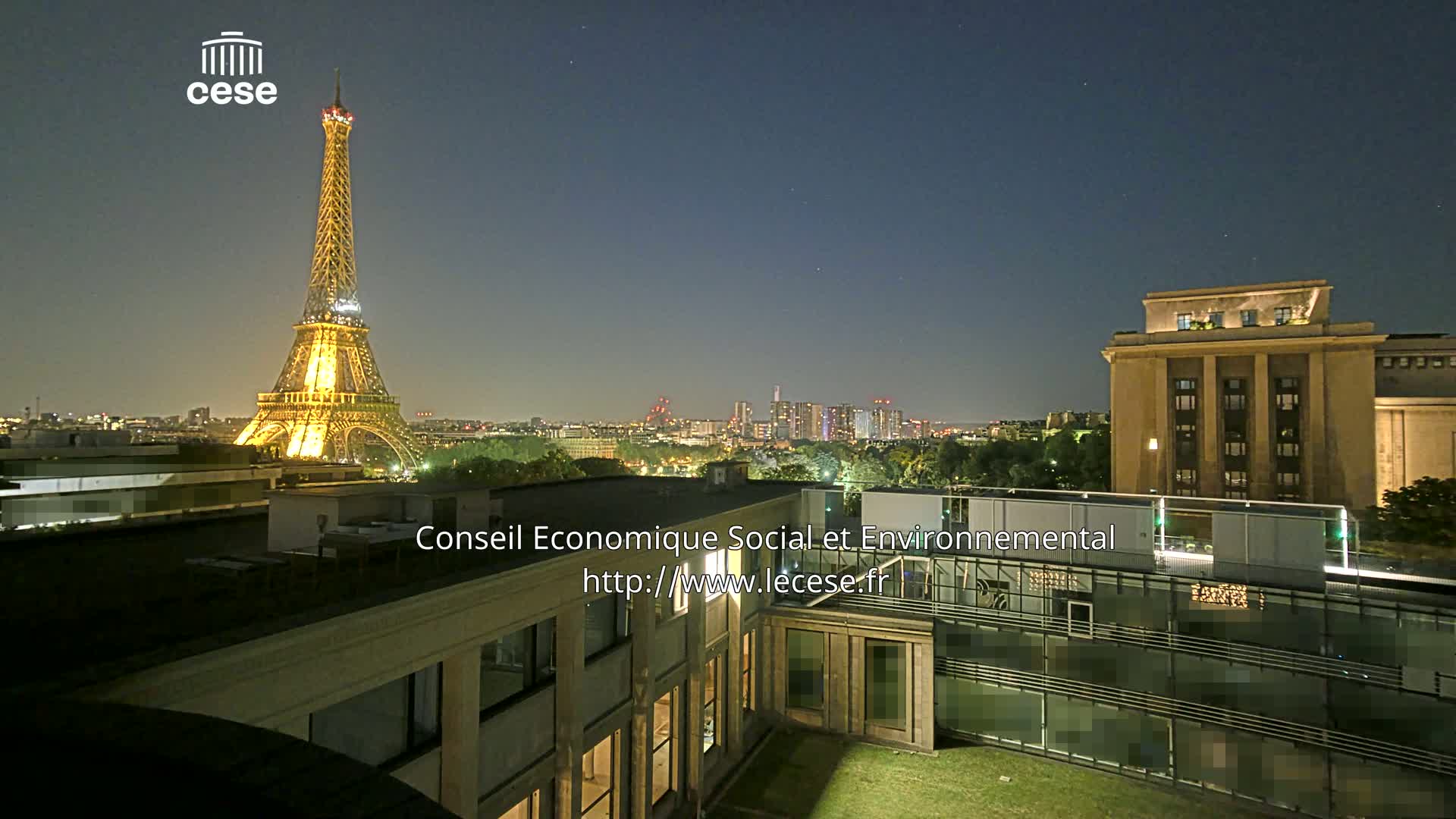 Paris, Eiffel Tower View from Palace of Jena (Palais d'Iena) Live Cam -  Paris, Métropole du Grand Paris,  Île-de-France, France
