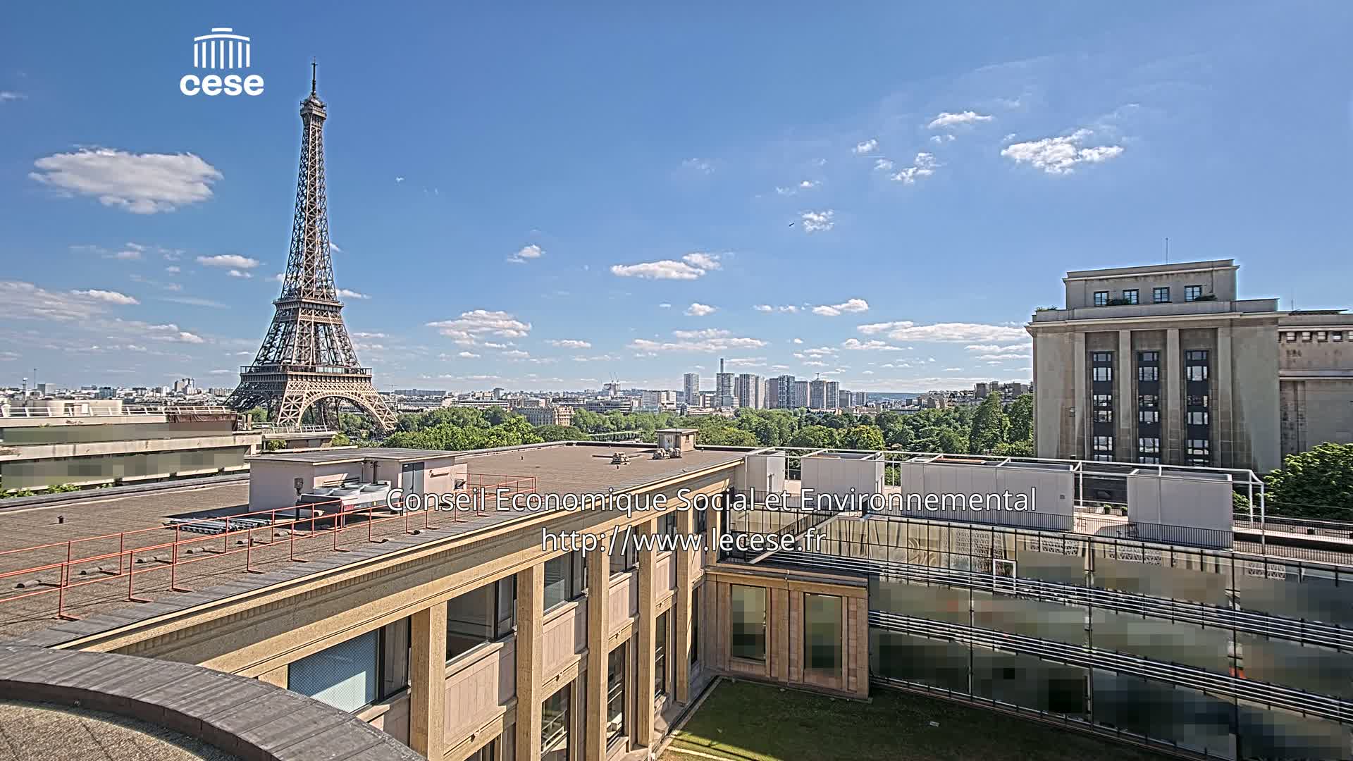 Paris, Eiffel Tower View from Palace of Jena (Palais d'Iena) Live Cam -  Paris, Métropole du Grand Paris,  Île-de-France, France