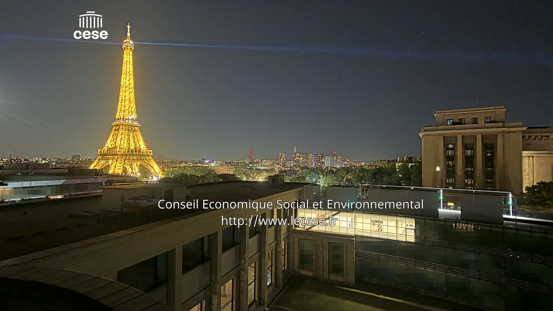 Paris, Eiffel Tower View from Palace of Jena (Palais d'Iena) Live Cam -  Paris, Métropole du Grand Paris,  Île-de-France, France