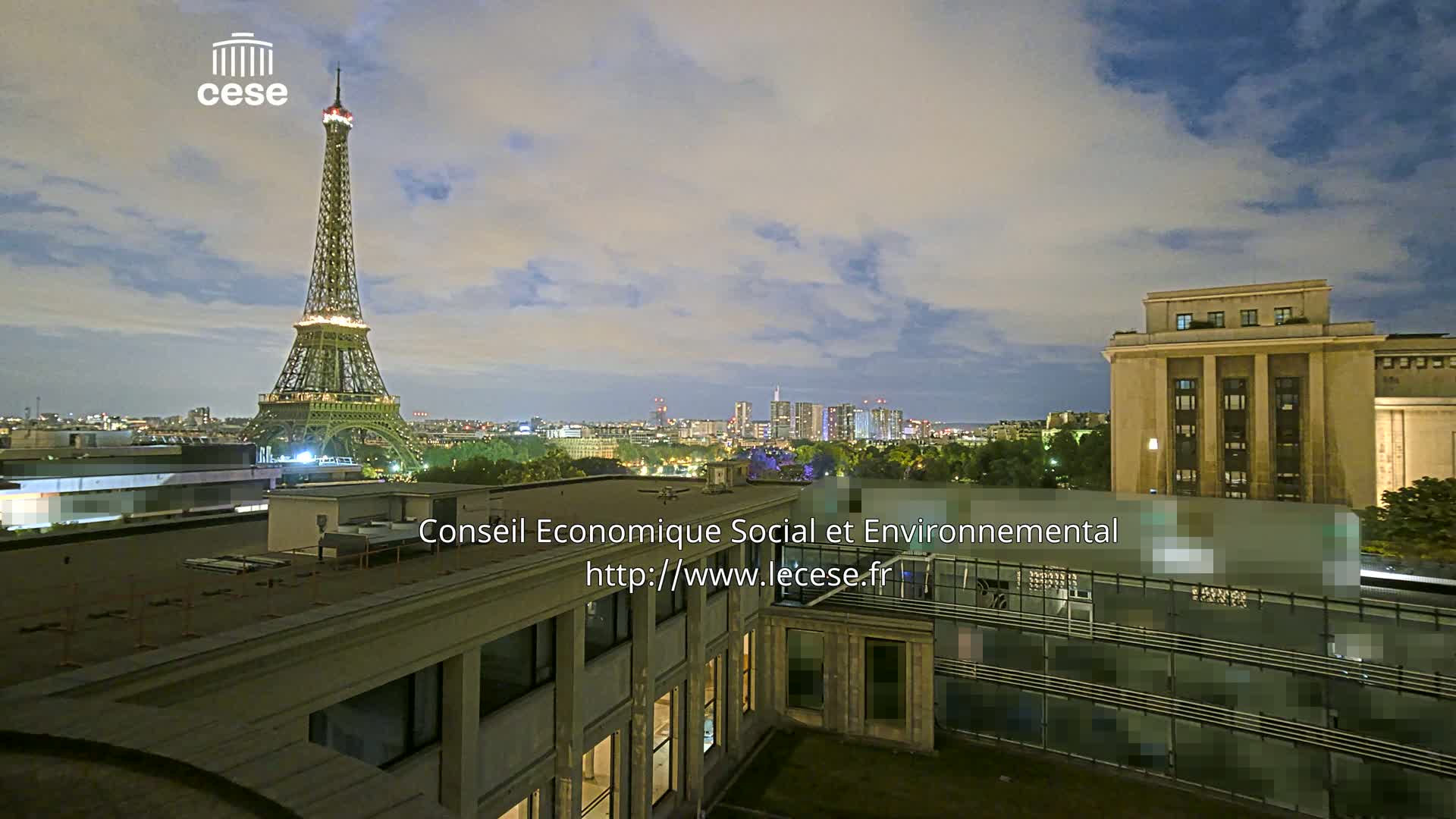 Paris, Eiffel Tower View from Palace of Jena (Palais d'Iena) Live Cam -  Paris, Métropole du Grand Paris,  Île-de-France, France