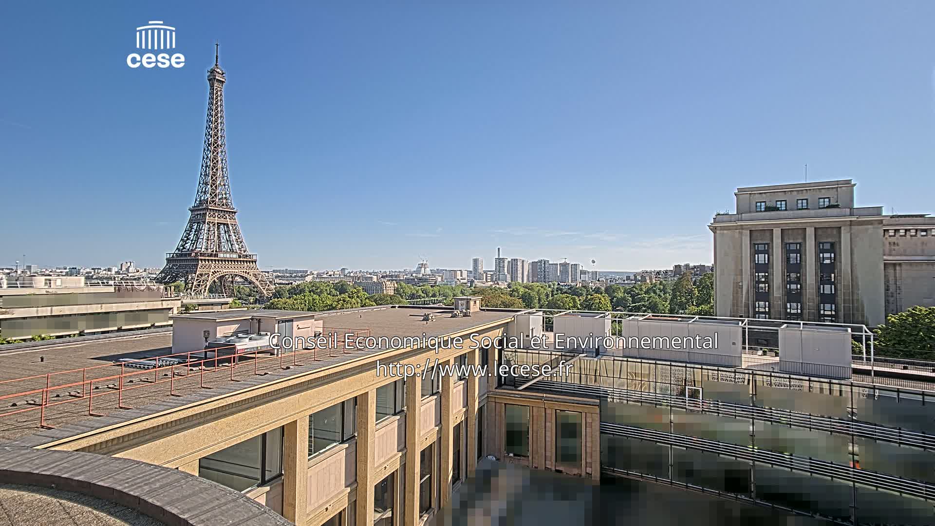 Paris, Eiffel Tower View from Palace of Jena (Palais d'Iena) Live Cam -  Paris, Métropole du Grand Paris,  Île-de-France, France