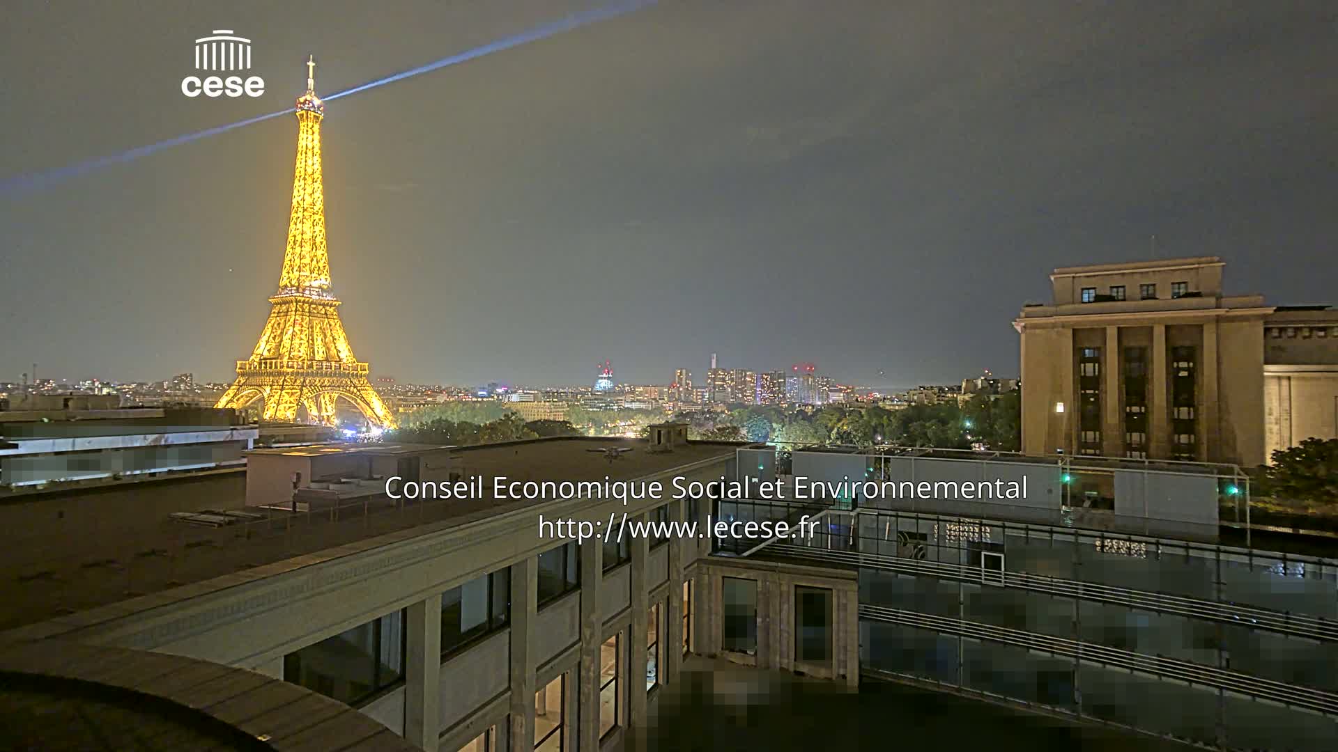 Paris, Eiffel Tower View from Palace of Jena (Palais d'Iena) Live Cam -  Paris, Métropole du Grand Paris,  Île-de-France, France