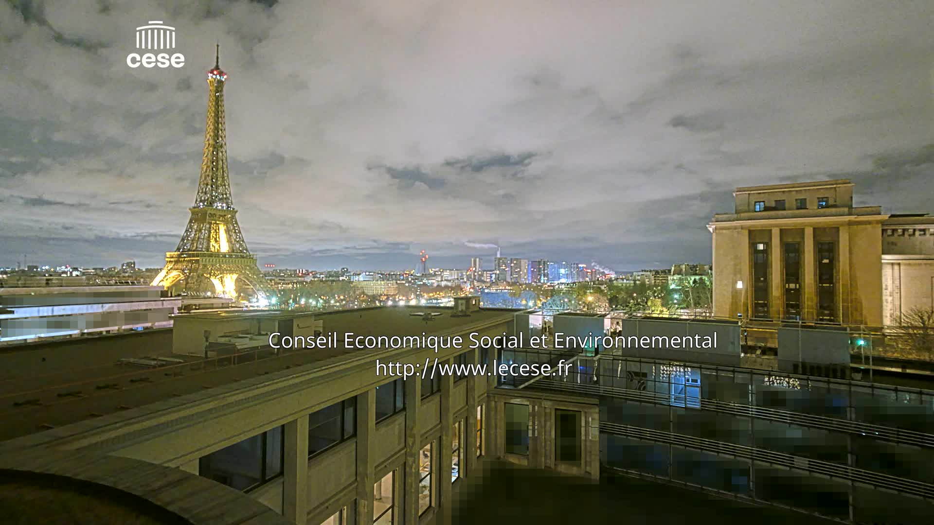 Paris, Eiffel Tower View from Palace of Jena (Palais d'Iena) Live Cam -  Paris, Métropole du Grand Paris,  Île-de-France, France
