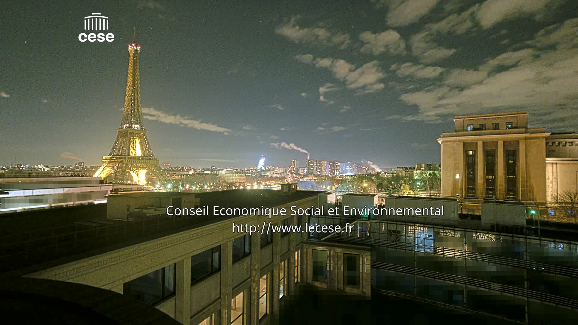 Paris, Eiffel Tower View from Palace of Jena (Palais d'Iena) Live Cam -  Paris, Métropole du Grand Paris,  Île-de-France, France