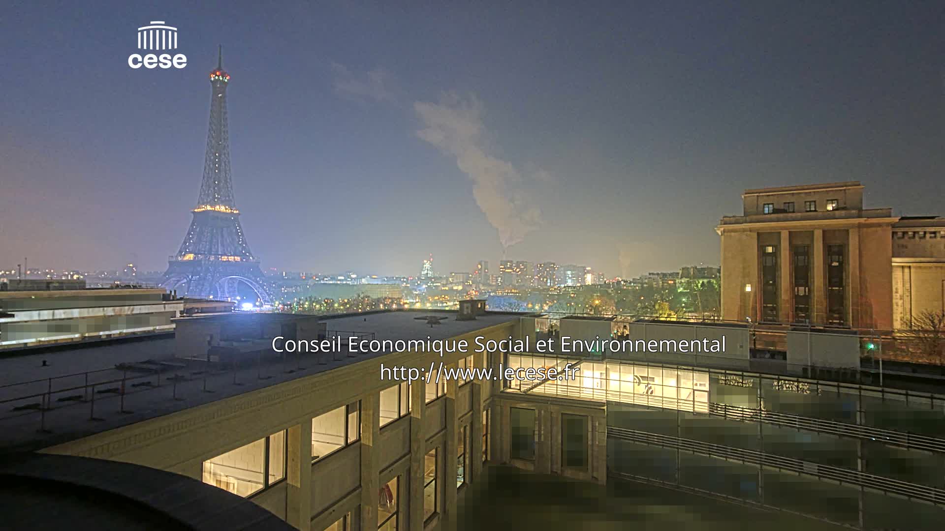 Paris, Eiffel Tower View from Palace of Jena (Palais d'Iena) Live Cam -  Paris, Métropole du Grand Paris,  Île-de-France, France