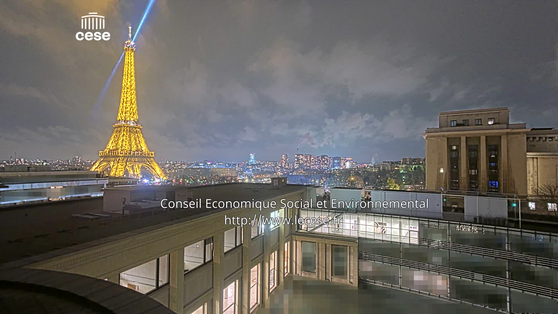 Paris, Eiffel Tower View from Palace of Jena (Palais d'Iena) Live Cam -  Paris, Métropole du Grand Paris,  Île-de-France, France