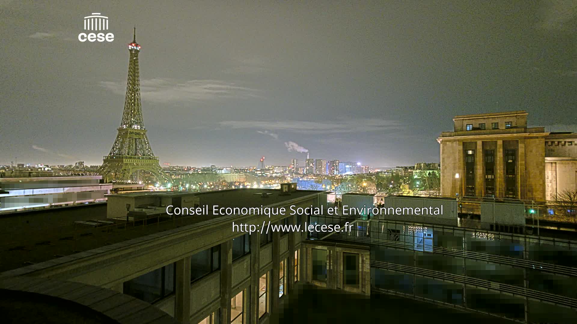 Paris, Eiffel Tower View from Palace of Jena (Palais d'Iena) Live Cam -  Paris, Métropole du Grand Paris,  Île-de-France, France