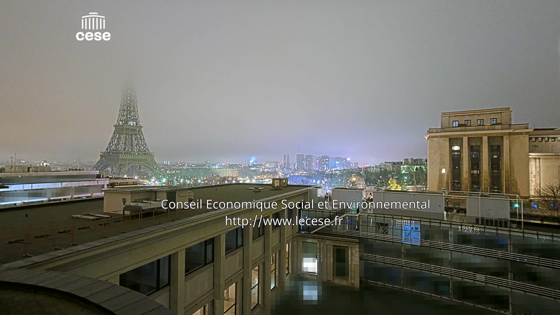 Paris, Eiffel Tower View from Palace of Jena (Palais d'Iena) Live Cam -  Paris, Métropole du Grand Paris,  Île-de-France, France