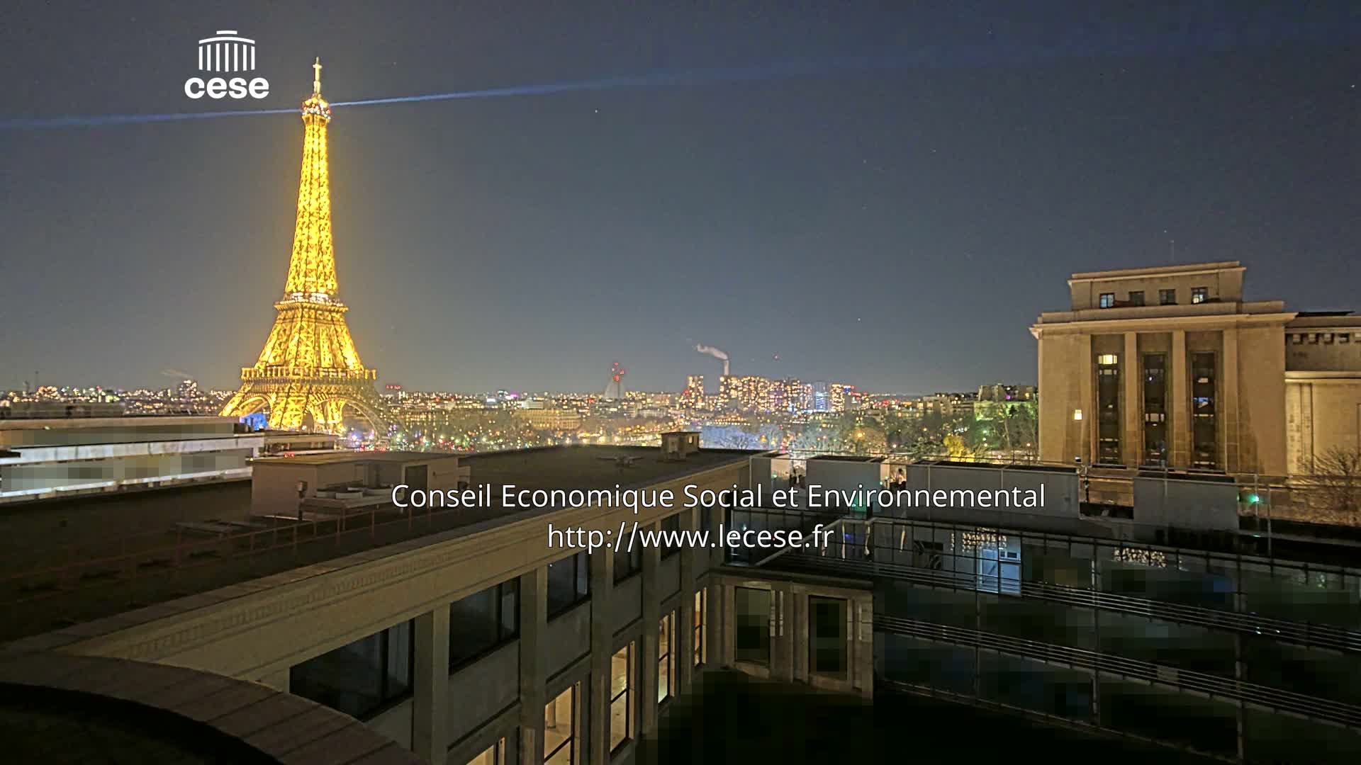 Paris, Eiffel Tower View from Palace of Jena (Palais d'Iena) Live Cam -  Paris, Métropole du Grand Paris,  Île-de-France, France