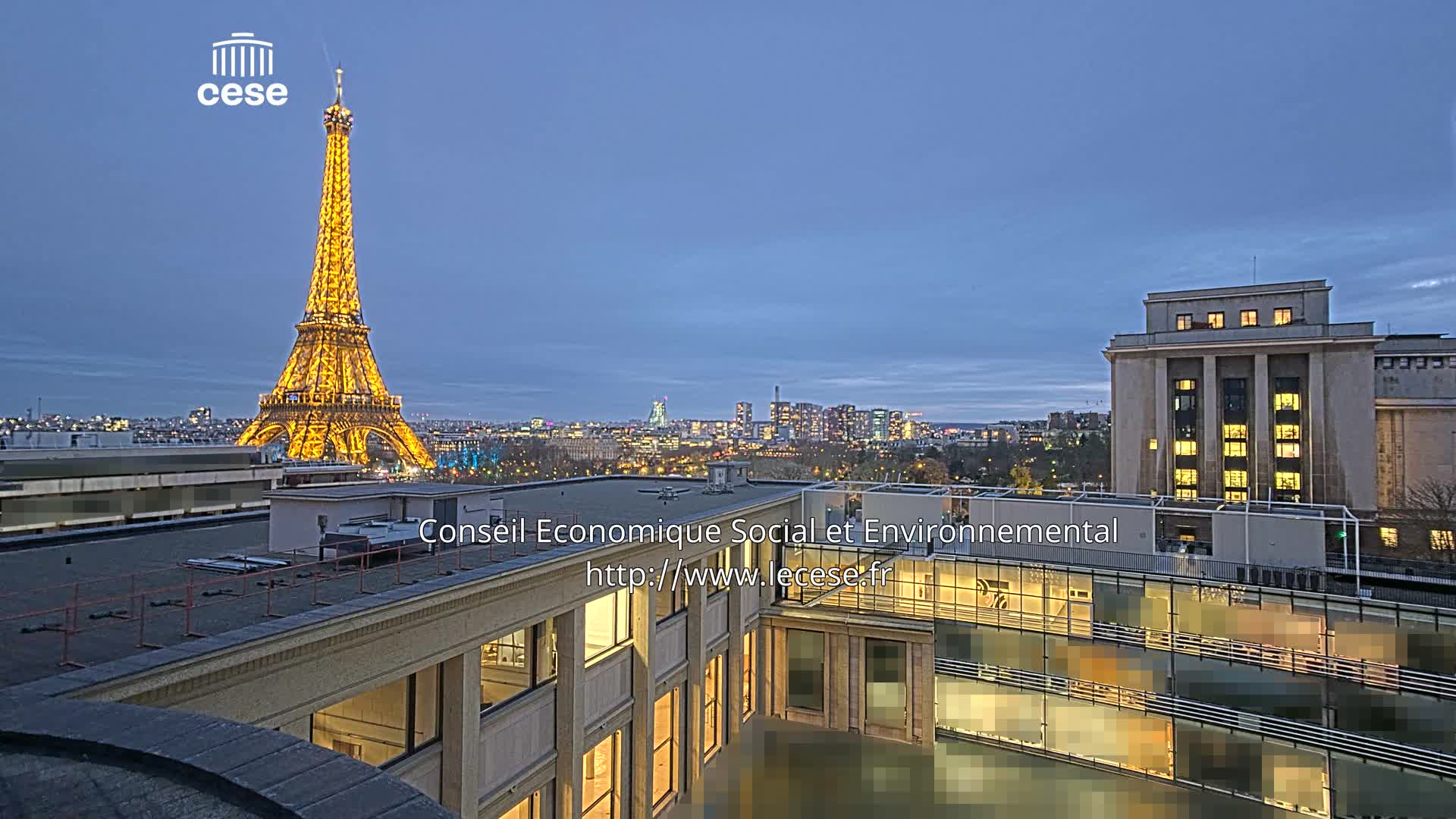 Paris, Eiffel Tower View from Palace of Jena (Palais d'Iena) Live Cam -  Paris, Métropole du Grand Paris,  Île-de-France, France