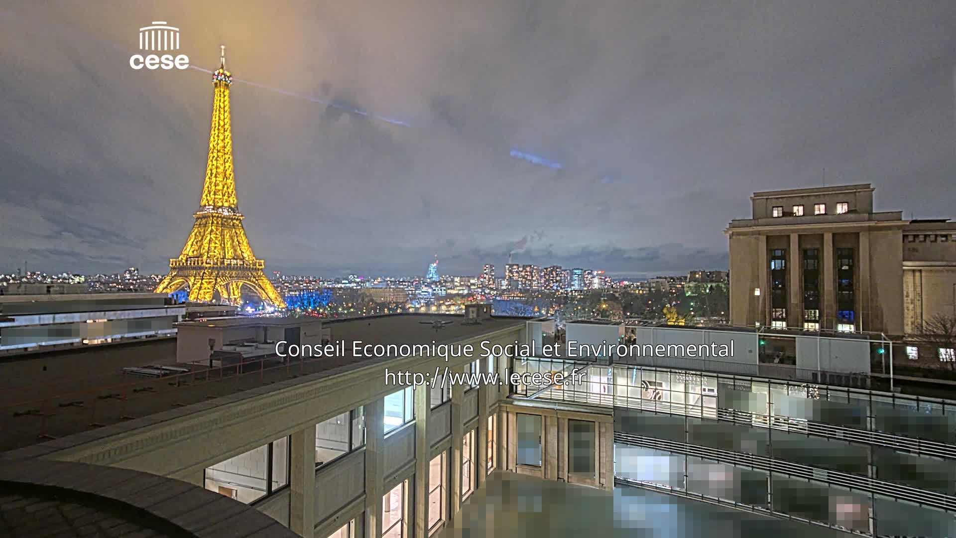 Paris, Eiffel Tower View from Palace of Jena (Palais d'Iena) Live Cam -  Paris, Métropole du Grand Paris,  Île-de-France, France