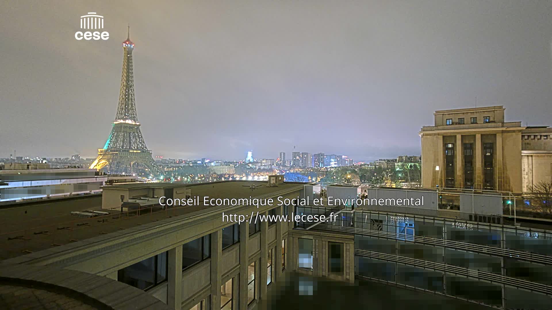 Paris, Eiffel Tower View from Palace of Jena (Palais d'Iena) Live Cam -  Paris, Métropole du Grand Paris,  Île-de-France, France