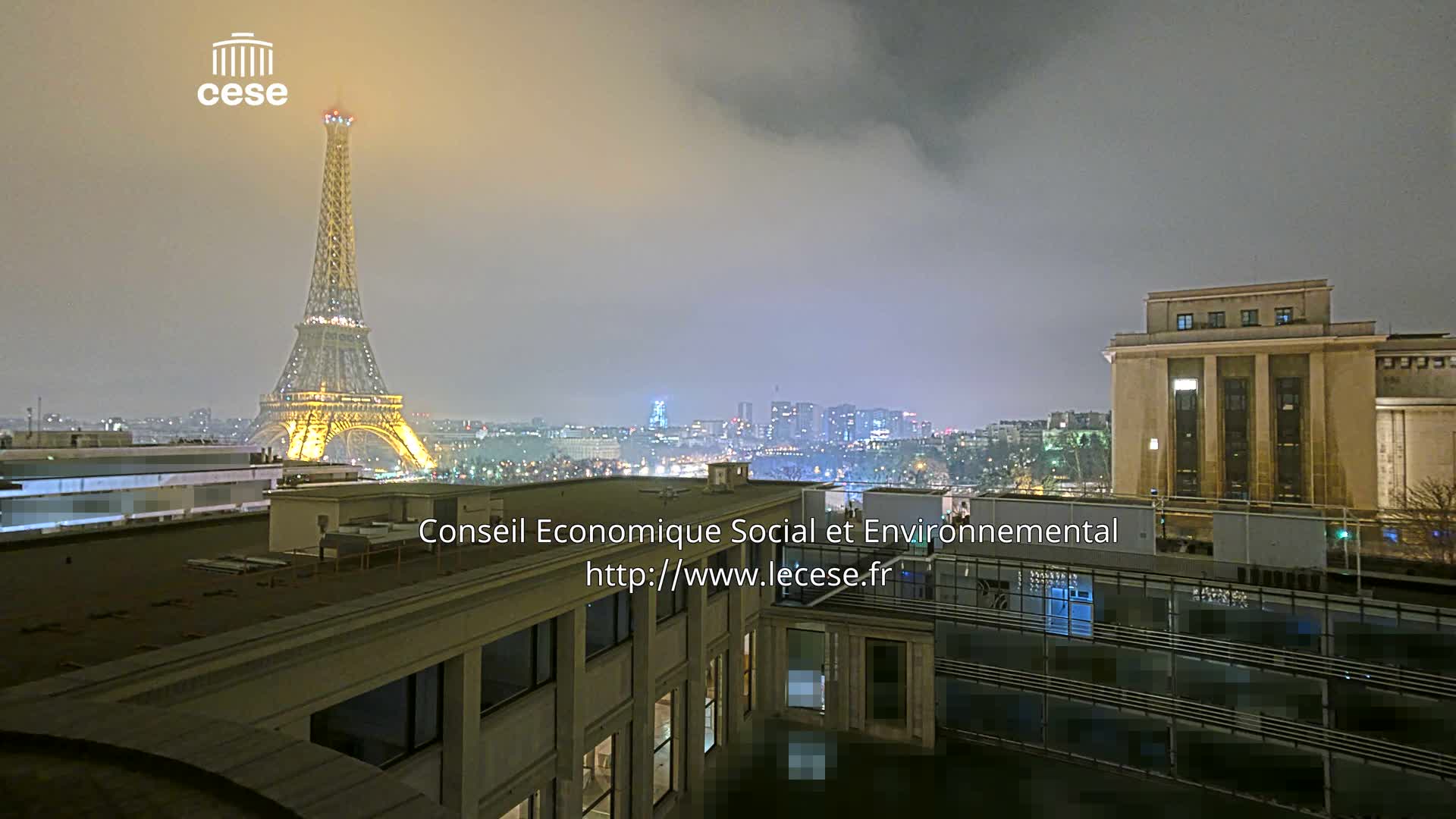 Paris, Eiffel Tower View from Palace of Jena (Palais d'Iena) Live Cam -  Paris, Métropole du Grand Paris,  Île-de-France, France