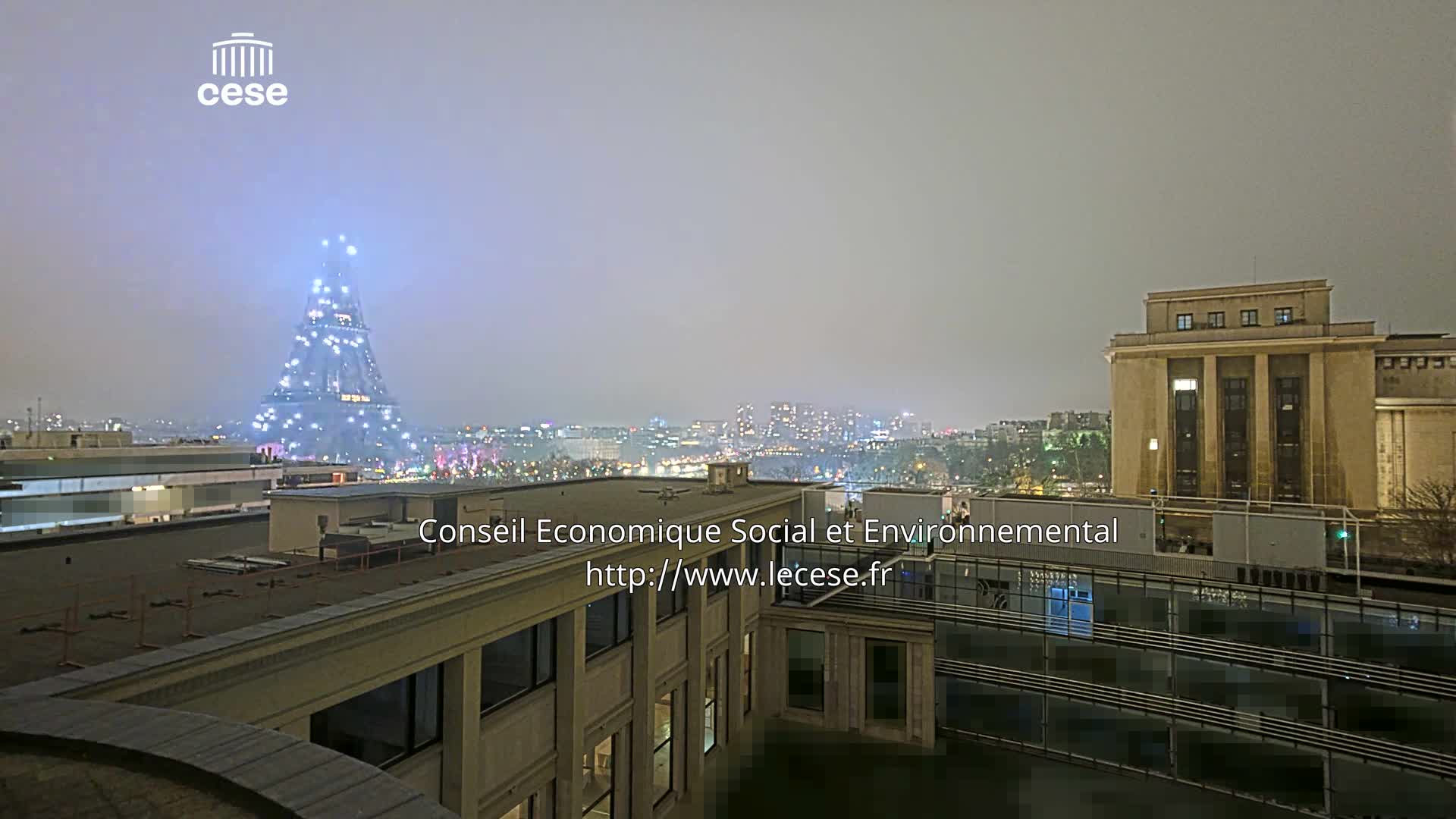 Paris, Eiffel Tower View from Palace of Jena (Palais d'Iena) Live Cam -  Paris, Métropole du Grand Paris,  Île-de-France, France