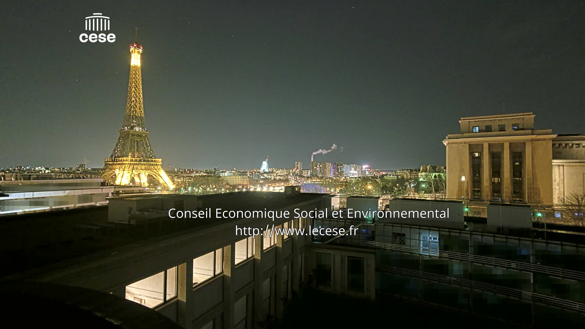 Paris, Eiffel Tower View from Palace of Jena (Palais d'Iena) Live Cam -  Paris, Métropole du Grand Paris,  Île-de-France, France