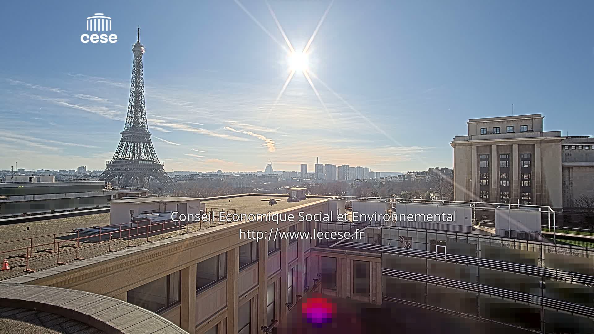 Paris, Eiffel Tower View from Palace of Jena (Palais d'Iena) Live Cam -  Paris, Métropole du Grand Paris,  Île-de-France, France