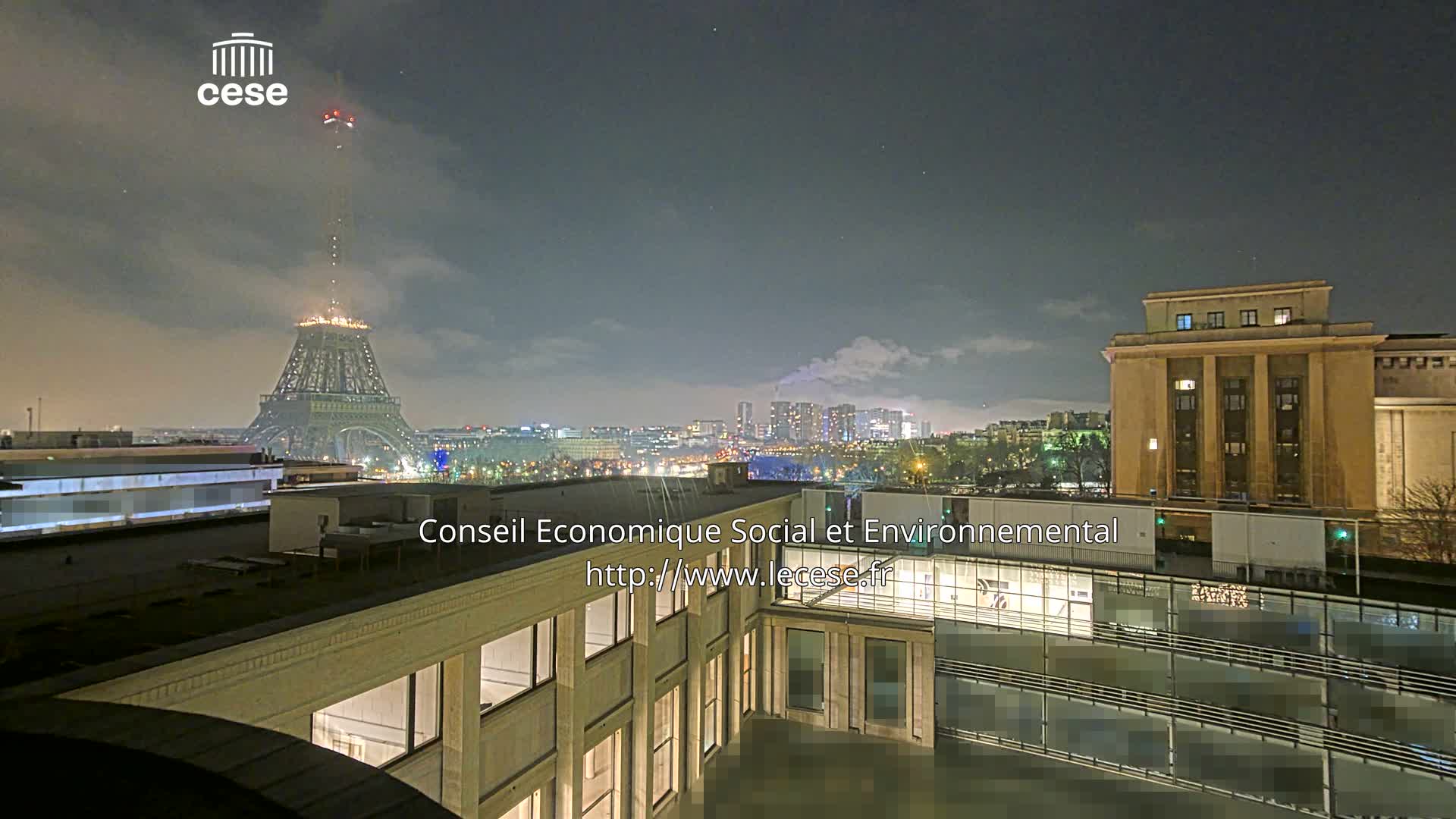Paris, Eiffel Tower View from Palace of Jena (Palais d'Iena) Live Cam -  Paris, Métropole du Grand Paris,  Île-de-France, France