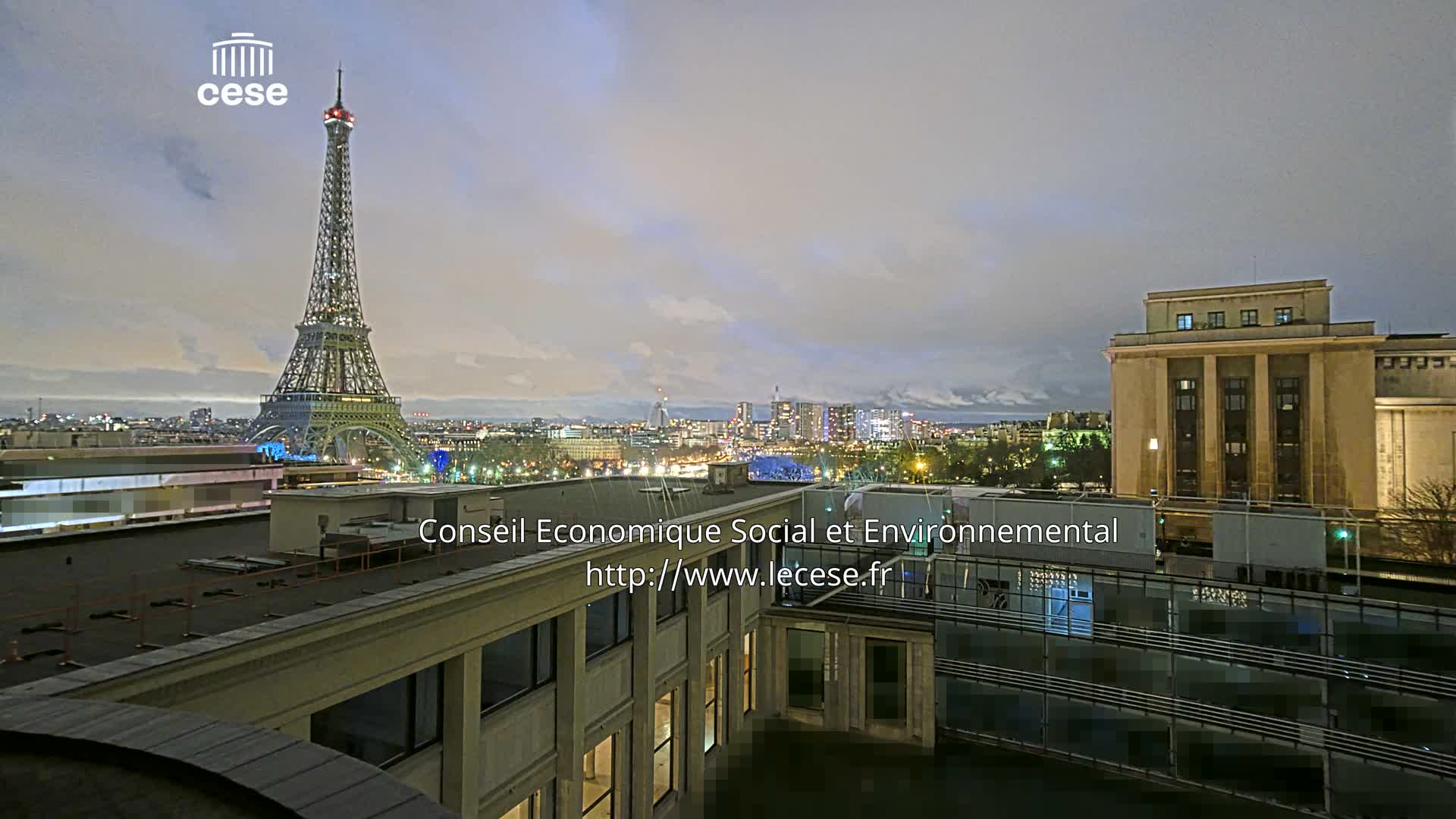 Paris, Eiffel Tower View from Palace of Jena (Palais d'Iena) Live Cam -  Paris, Métropole du Grand Paris,  Île-de-France, France