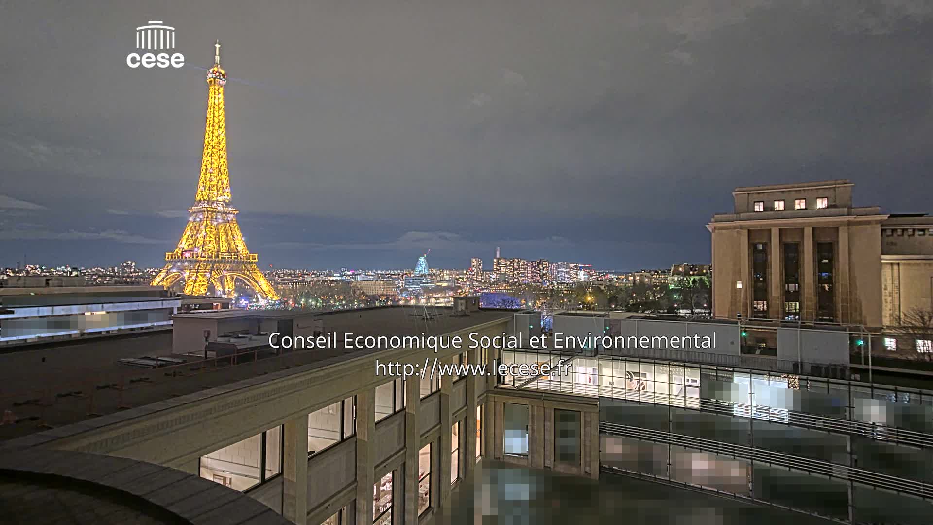 Paris, Eiffel Tower View from Palace of Jena (Palais d'Iena) Live Cam -  Paris, Métropole du Grand Paris,  Île-de-France, France