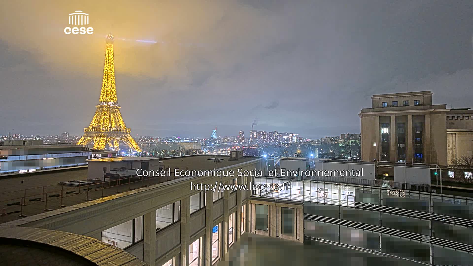 Paris, Eiffel Tower View from Palace of Jena (Palais d'Iena) Live Cam -  Paris, Métropole du Grand Paris,  Île-de-France, France