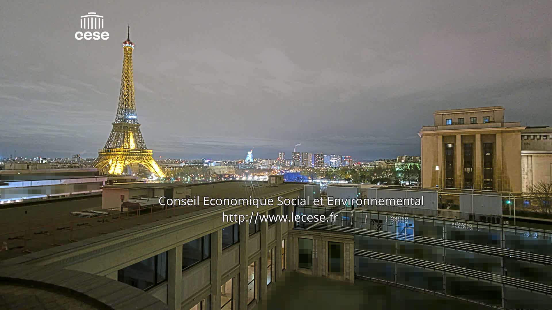 Paris, Eiffel Tower View from Palace of Jena (Palais d'Iena) Live Cam -  Paris, Métropole du Grand Paris,  Île-de-France, France