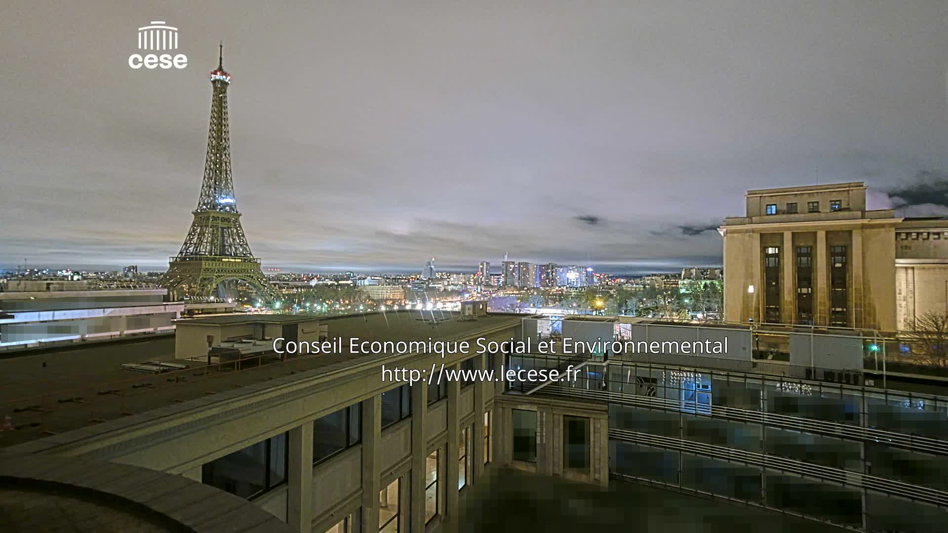 Paris, Eiffel Tower View from Palace of Jena (Palais d'Iena) Live Cam -  Paris, Métropole du Grand Paris,  Île-de-France, France