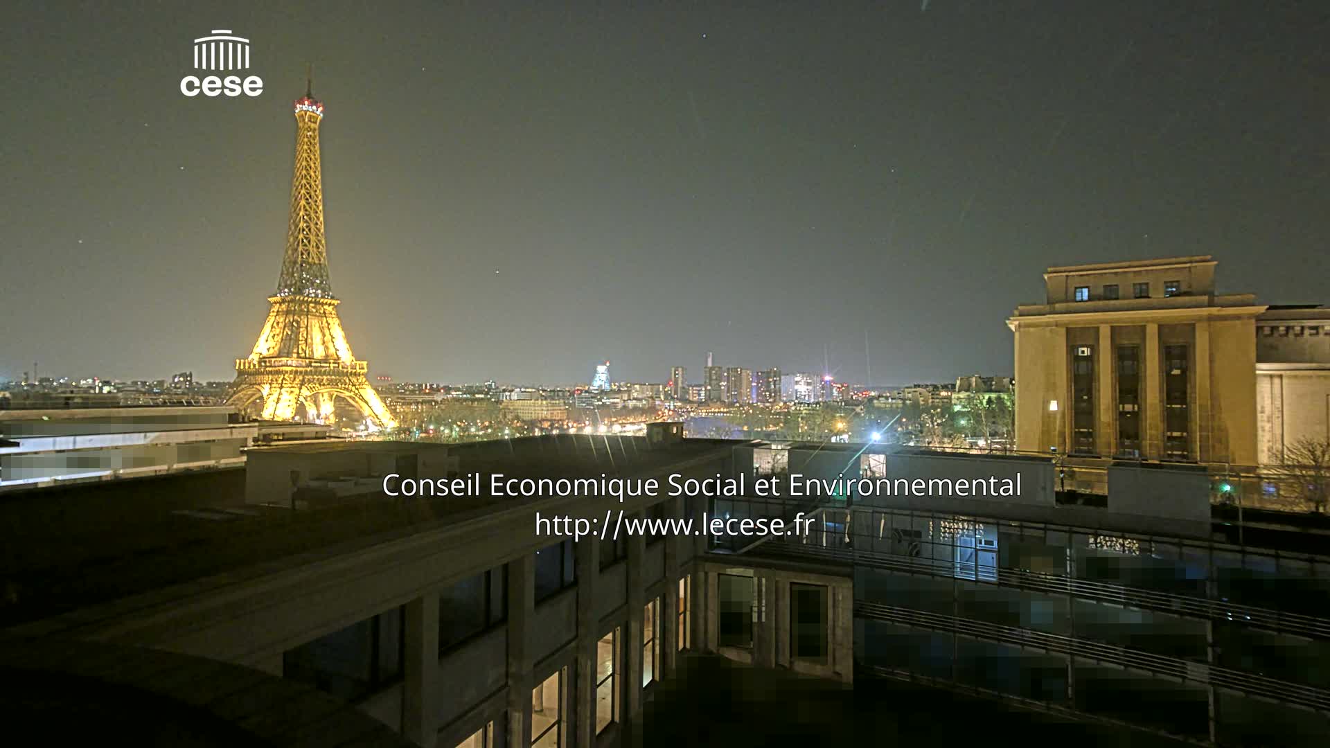 Paris, Eiffel Tower View from Palace of Jena (Palais d'Iena) Live Cam -  Paris, Métropole du Grand Paris,  Île-de-France, France