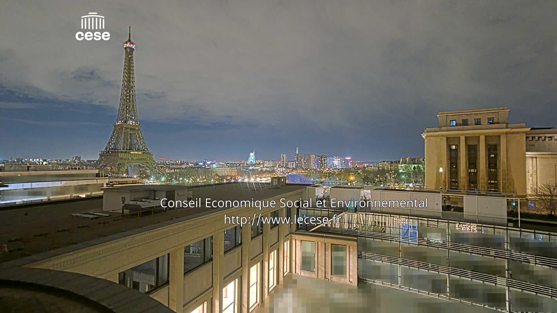 Paris, Eiffel Tower View from Palace of Jena (Palais d'Iena) Live Cam -  Paris, Métropole du Grand Paris,  Île-de-France, France