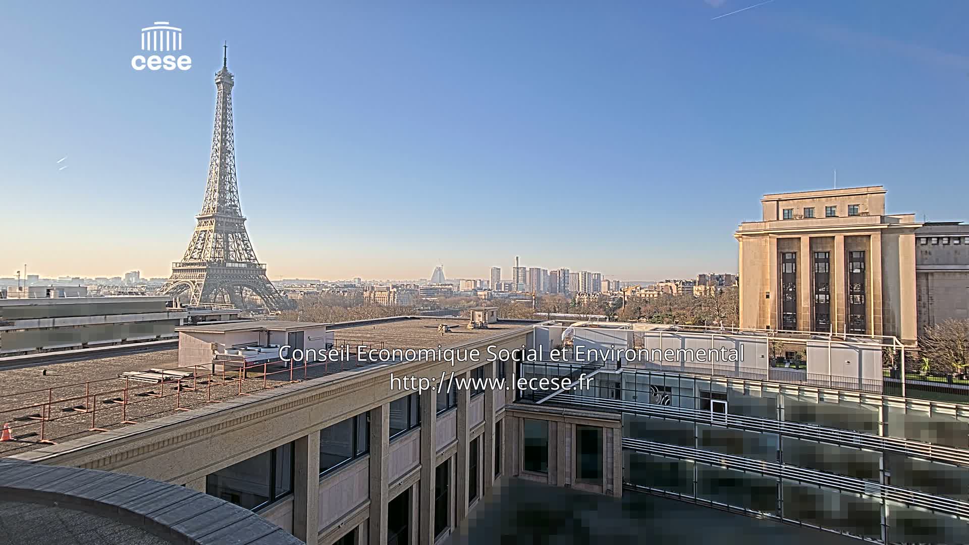 Paris, Eiffel Tower View from Palace of Jena (Palais d'Iena) Live Cam -  Paris, Métropole du Grand Paris,  Île-de-France, France