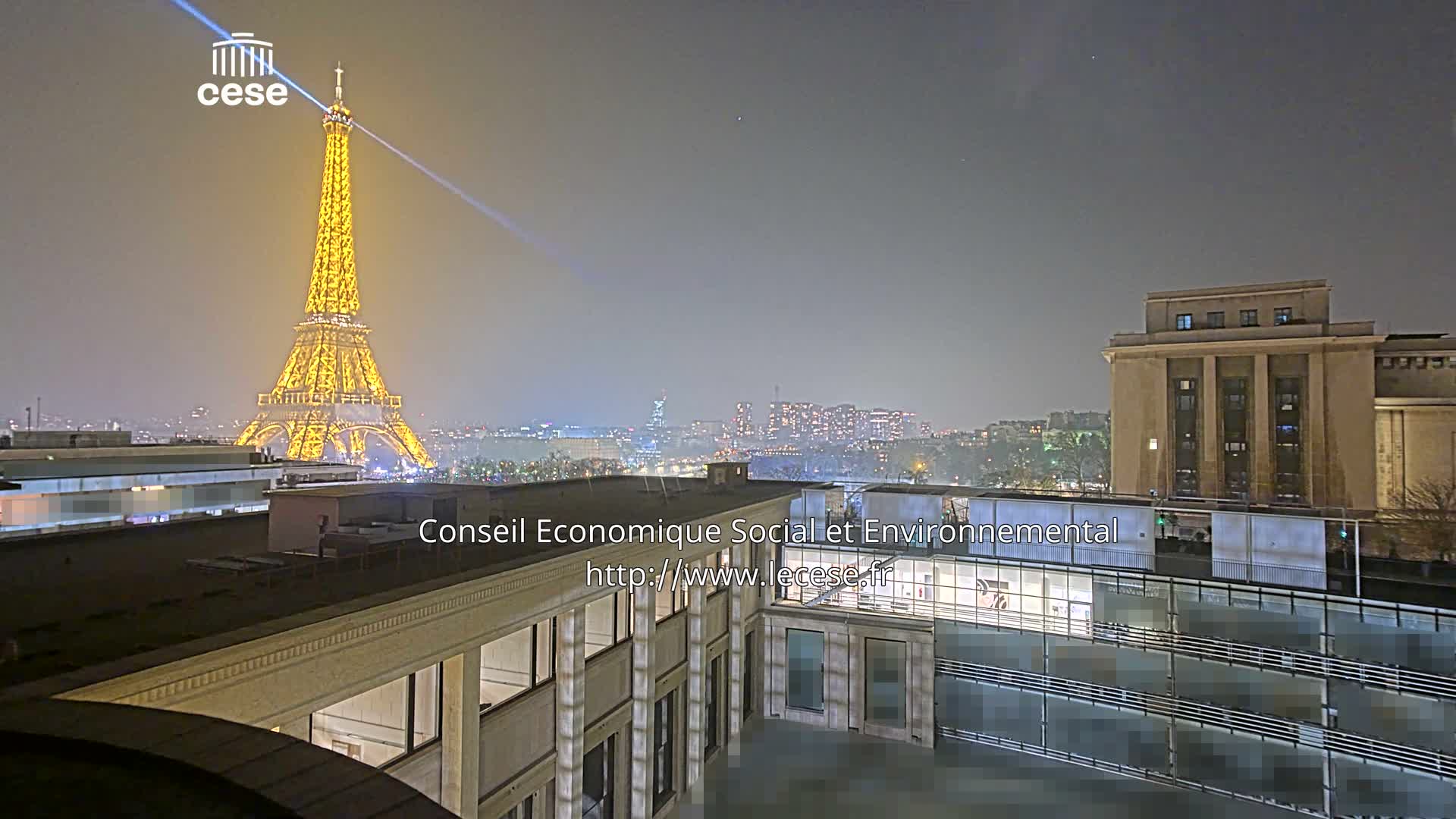 Paris, Eiffel Tower View from Palace of Jena (Palais d'Iena) Live Cam -  Paris, Métropole du Grand Paris,  Île-de-France, France