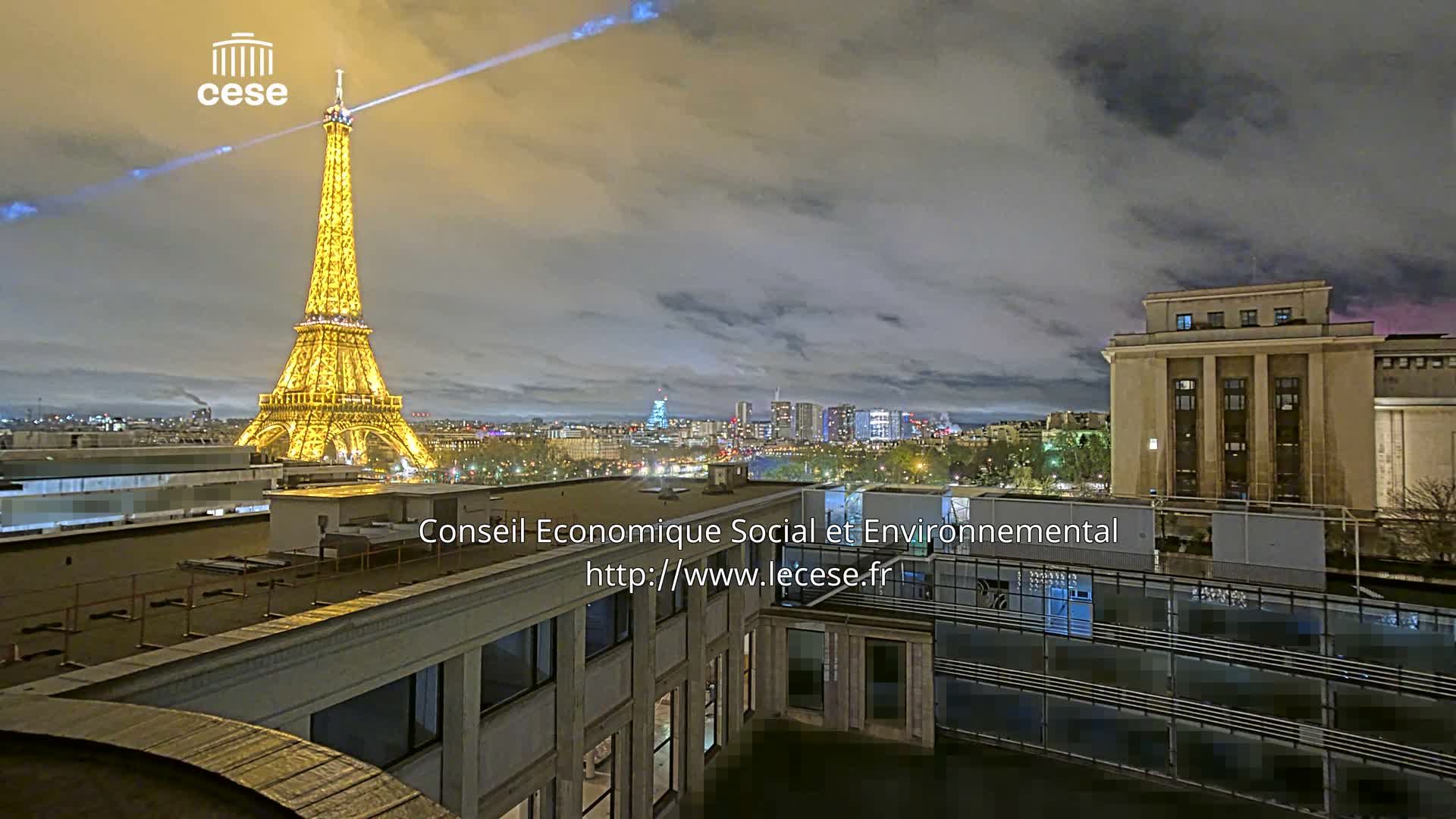 Paris, Eiffel Tower View from Palace of Jena (Palais d'Iena) Live Cam -  Paris, Métropole du Grand Paris,  Île-de-France, France