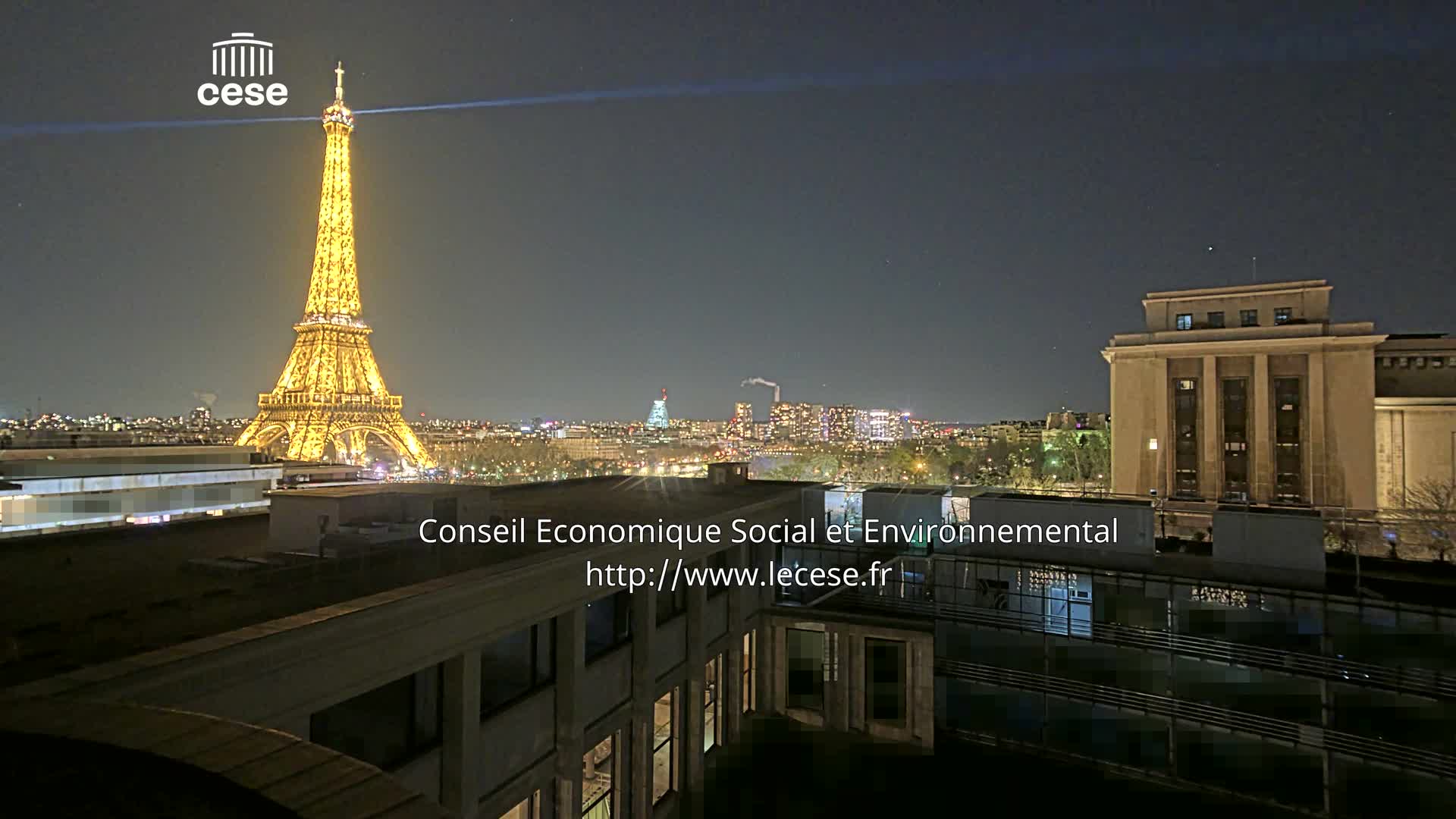 Paris, Eiffel Tower View from Palace of Jena (Palais d'Iena) Live Cam -  Paris, Métropole du Grand Paris,  Île-de-France, France