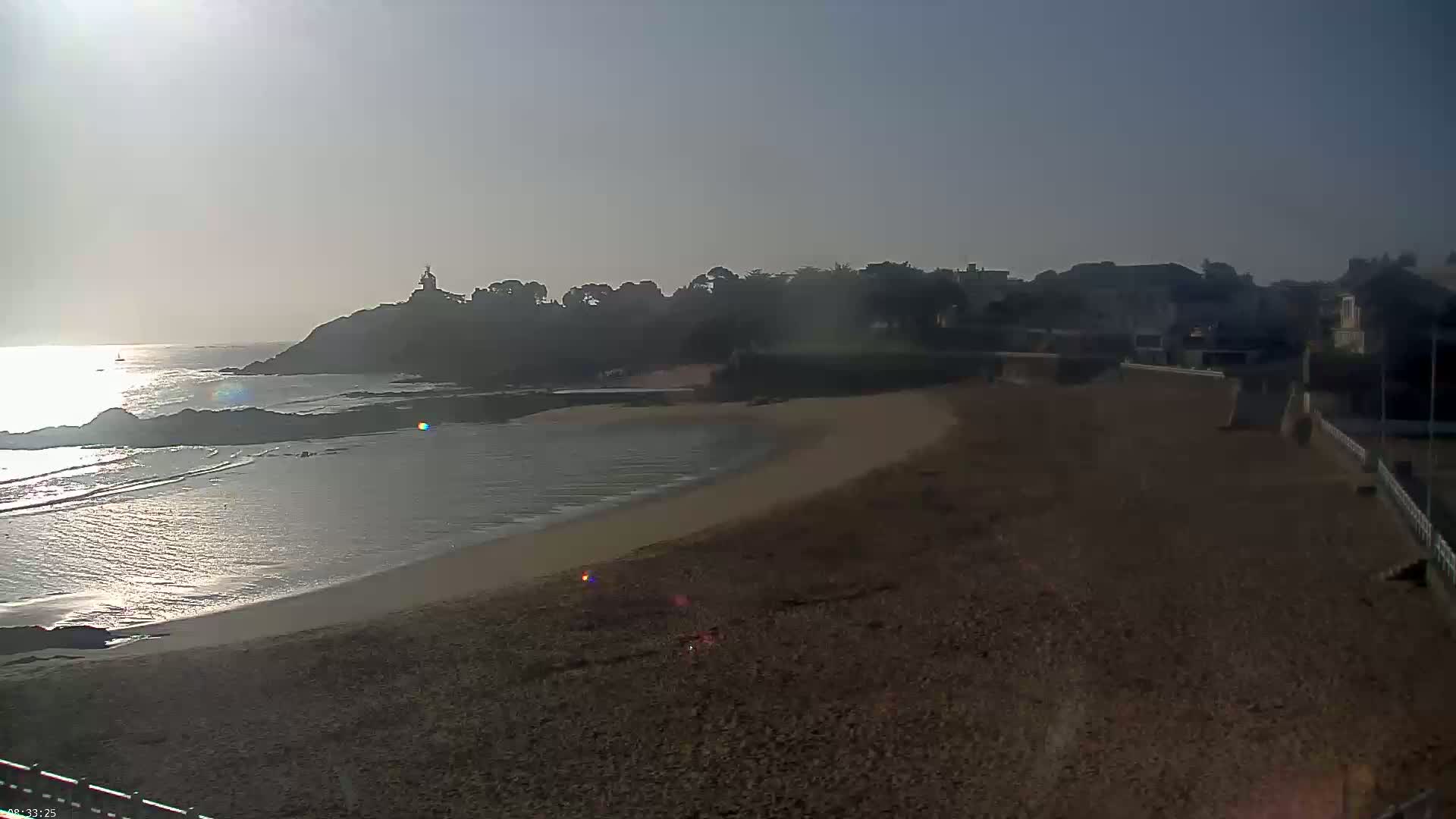 Saint-Quay-Portrieux Beach Live Cam - Saint-Breiuc, Cotes-d'Armor, Bretagne, France