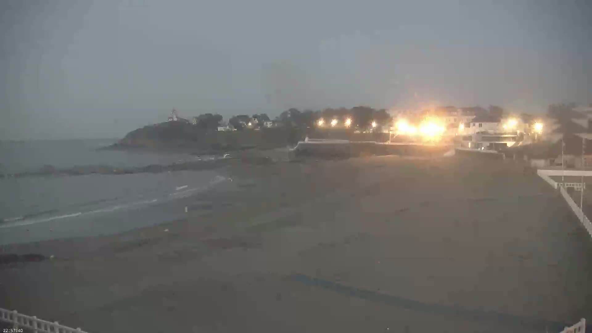 Saint-Quay-Portrieux Beach Live Cam - Saint-Breiuc, Cotes-d'Armor, Bretagne, France