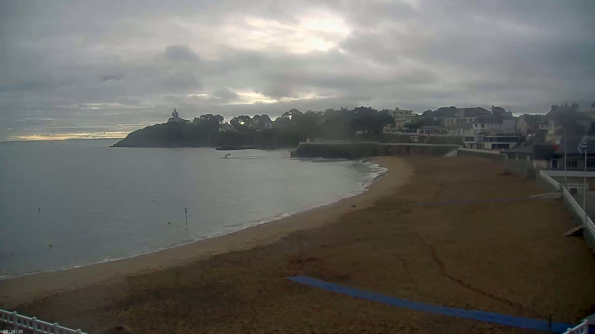 Saint-Quay-Portrieux Beach Live Cam - Saint-Breiuc, Cotes-d'Armor, Bretagne, France