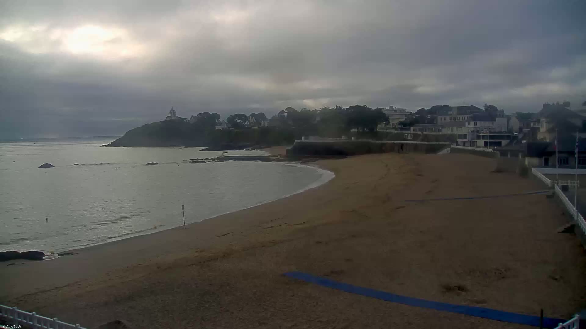 Saint-Quay-Portrieux Beach Live Cam - Saint-Breiuc, Cotes-d'Armor, Bretagne, France