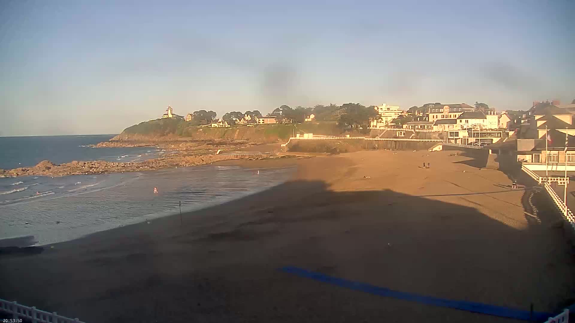 Saint-Quay-Portrieux Beach Live Cam - Saint-Breiuc, Cotes-d'Armor, Bretagne, France