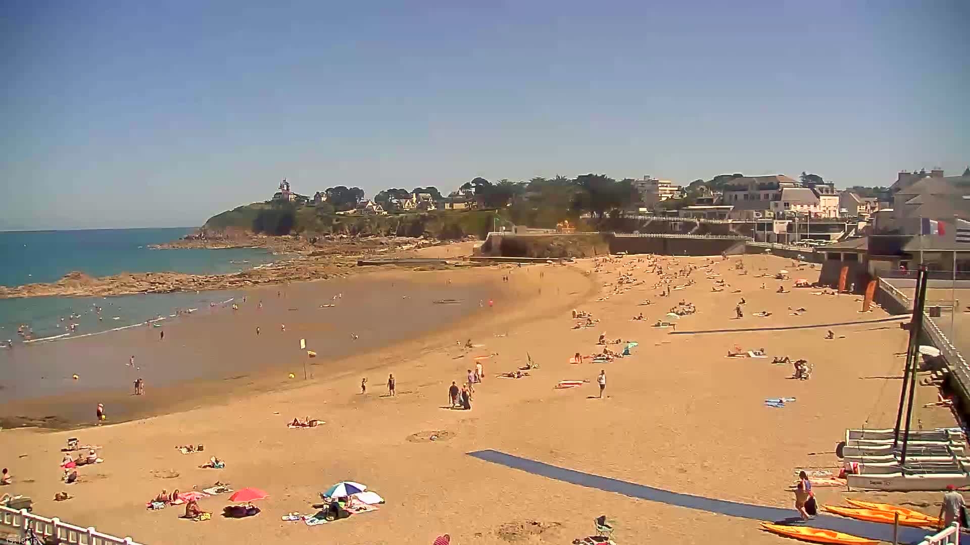Saint-Quay-Portrieux Beach Live Cam - Saint-Breiuc, Cotes-d'Armor, Bretagne, France